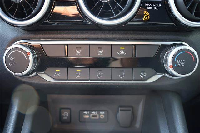 Used 2024 Nissan Sentra SV FWD image 19
