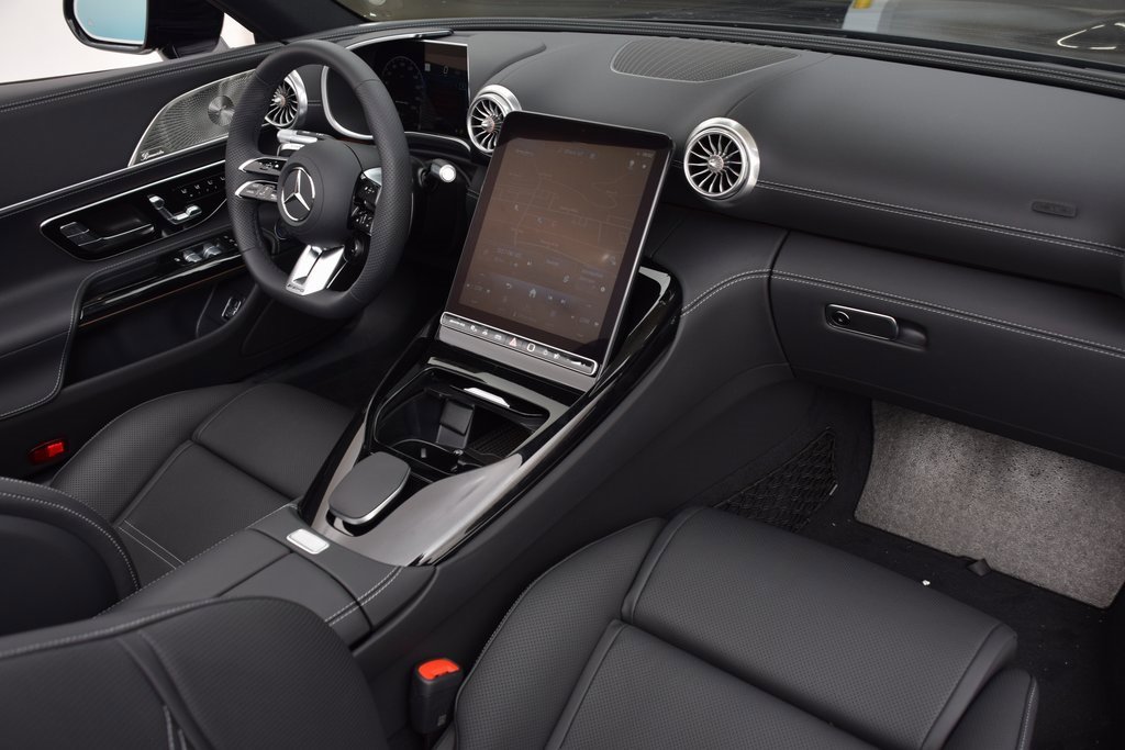 New 2025 Mercedes-Benz SL 55 AMG 4MATIC image 15