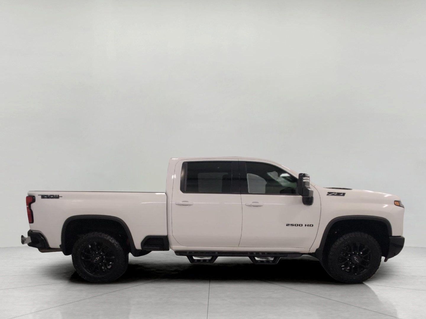 Certified 2025 Chevrolet Silverado 2500 LTZ w/ LTZ Plus Package AWD/4WD image 11
