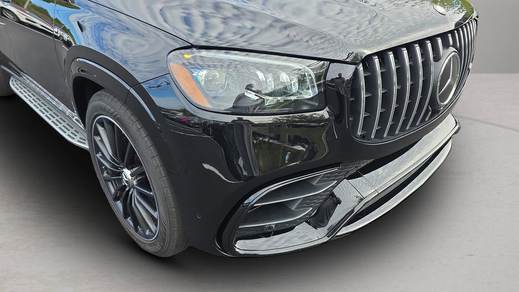 Used 2025 Mercedes-Benz GLS 63 AMG 4MATIC image 10