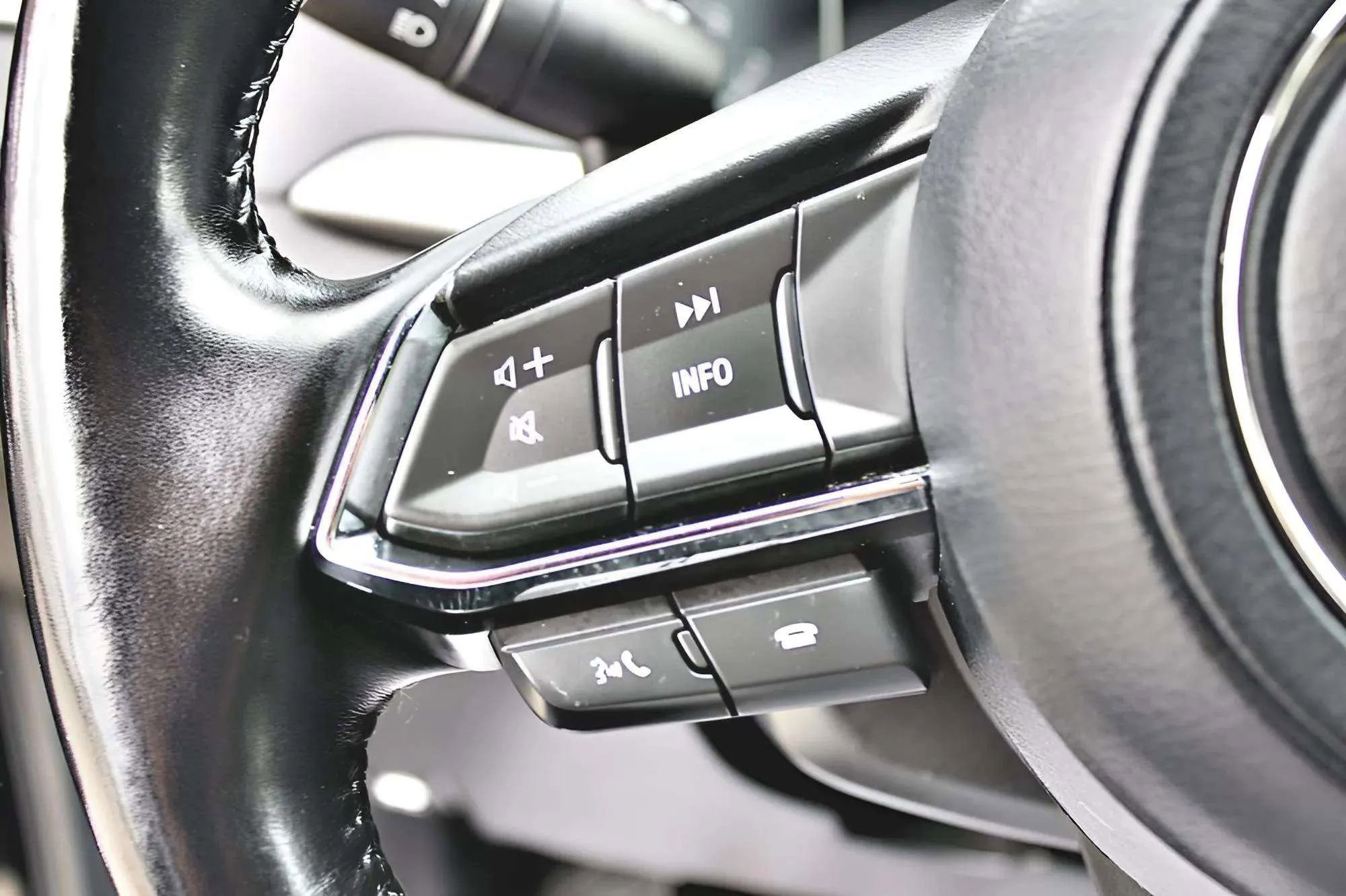 Used 2021 MAZDA CX-9 Grand Touring image 15