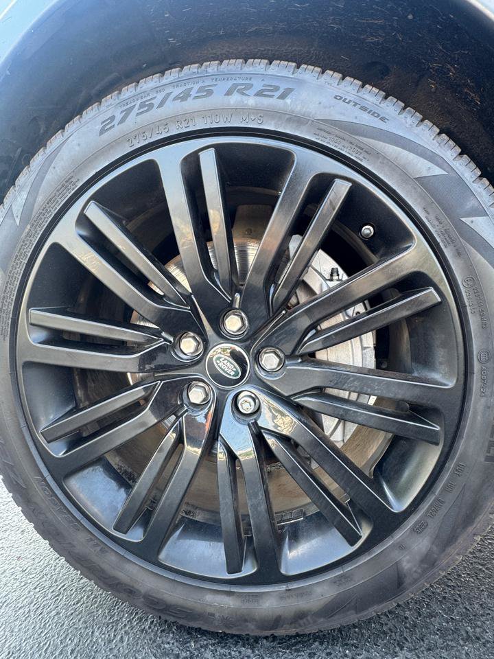 Used 2018 Land Rover Discovery HSE Luxury AWD/4WD image 23