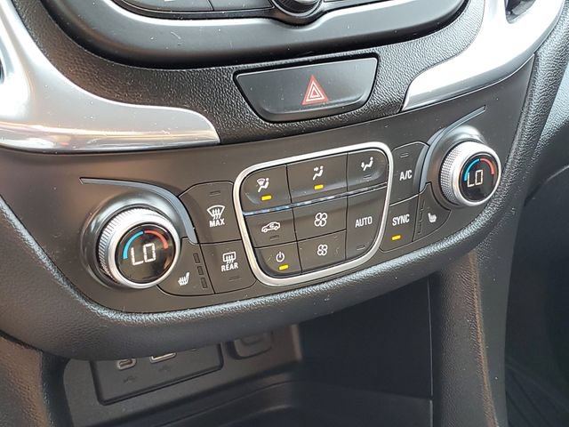 Used 2019 Chevrolet Equinox LT w/ Driver Convenience Package FWD image 19