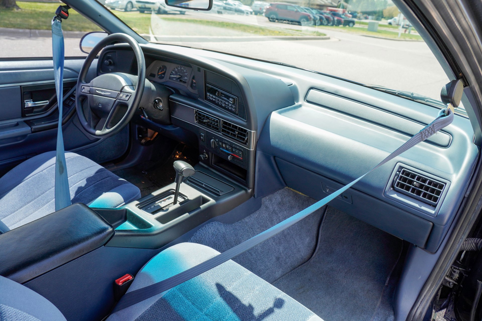 Used 1991 Ford Thunderbird RWD image 14