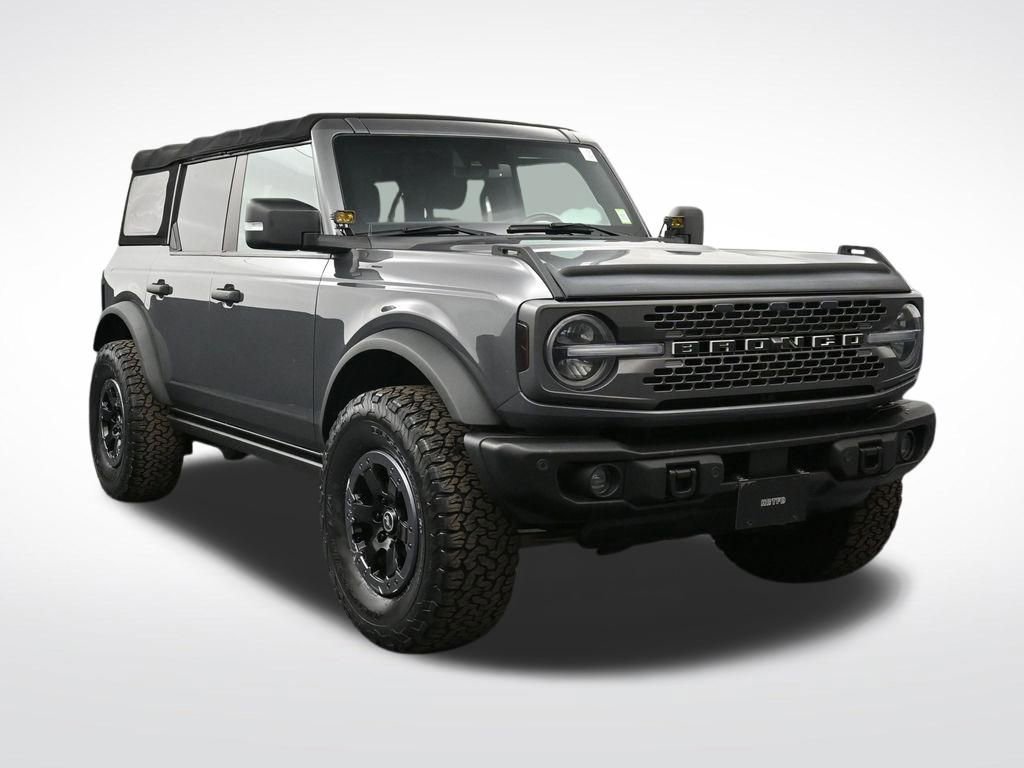 Used 2022 Ford Bronco Badlands image 7