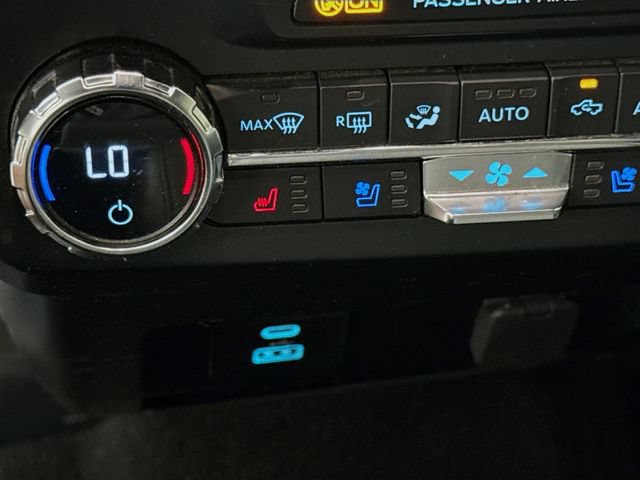 Used 2022 Ford F350 Lariat w/ Lariat Value Package AWD/4WD image 20