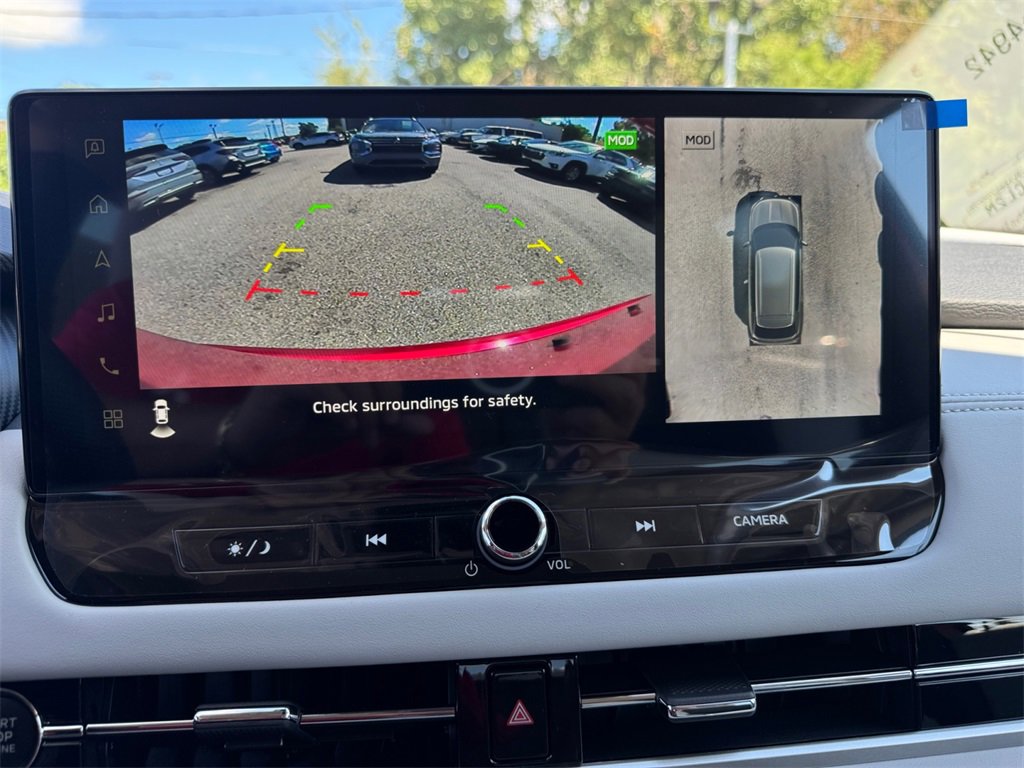 New 2026 Mitsubishi Outlander SE image 16