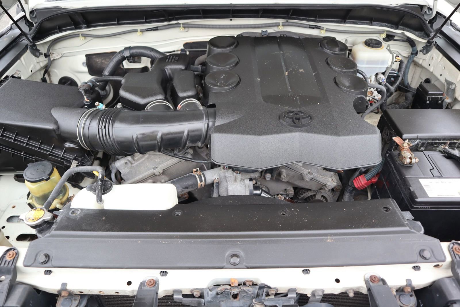 Used 2010 Toyota FJ Cruiser 4WD image 32