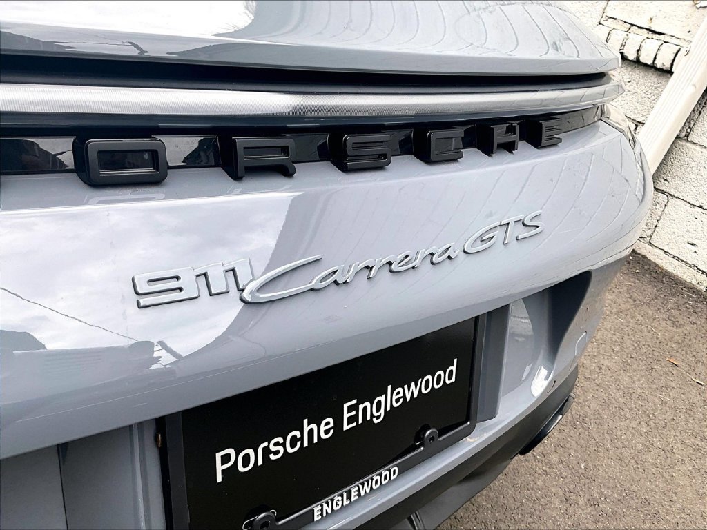 Used 2024 Porsche 911 Carrera GTS RWD image 32