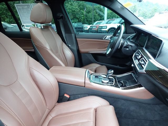 Used 2021 BMW X5 xDrive40i w/ Premium Package 2 AWD/4WD image 10