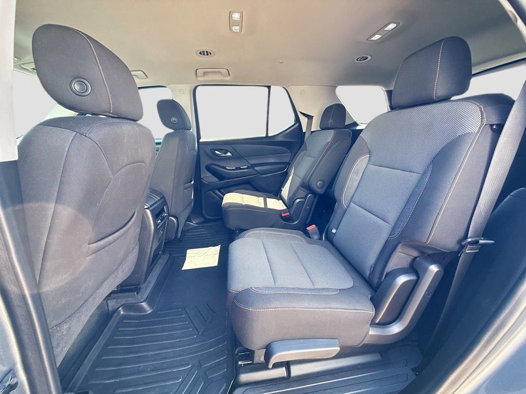 Used 2021 Chevrolet Traverse LT AWD/4WD image 24