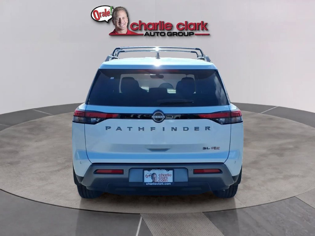 New 2026 Nissan Pathfinder SL FWD image 4
