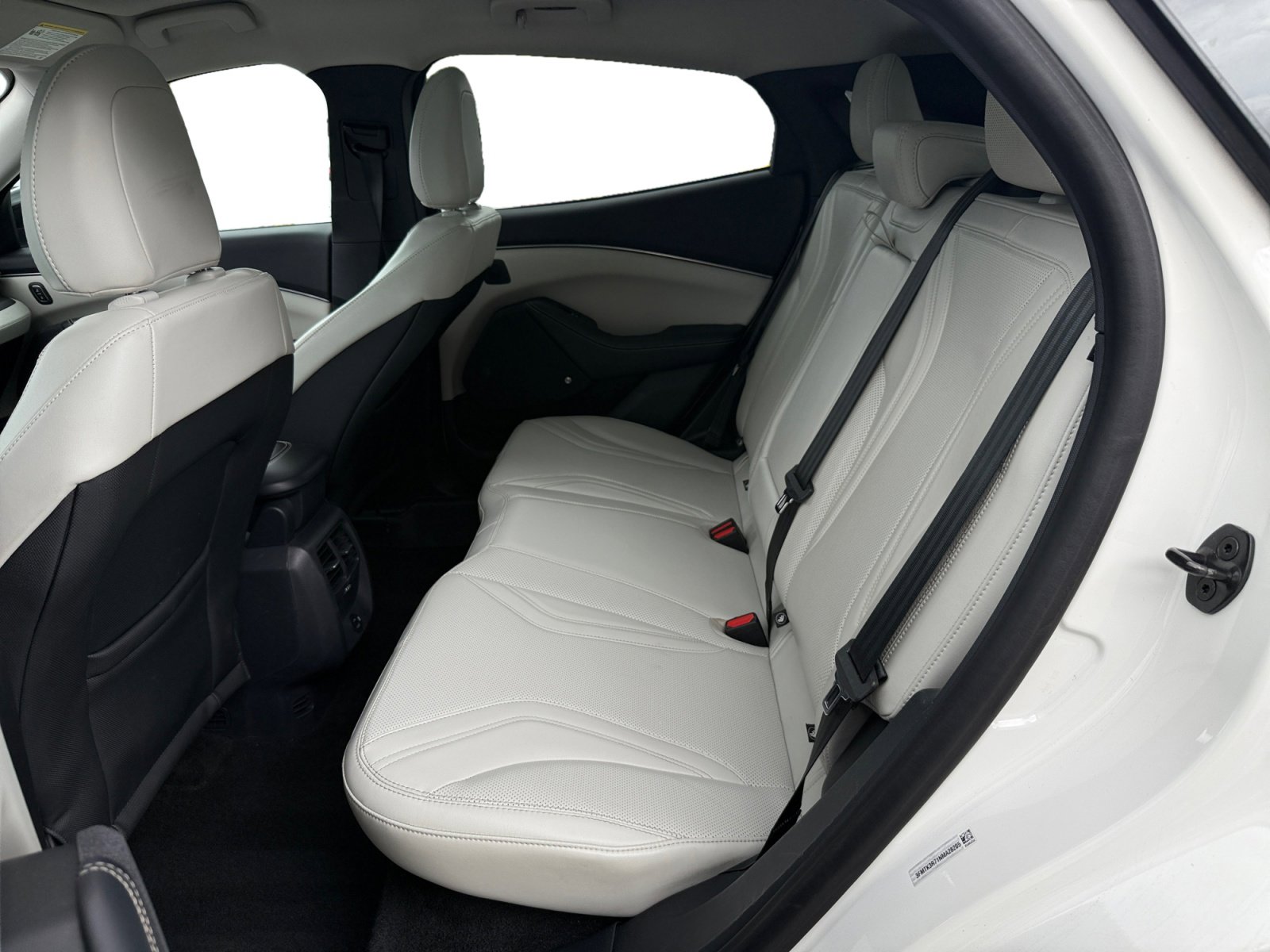 Used 2022 Ford Mustang Mach-E Premium RWD image 16