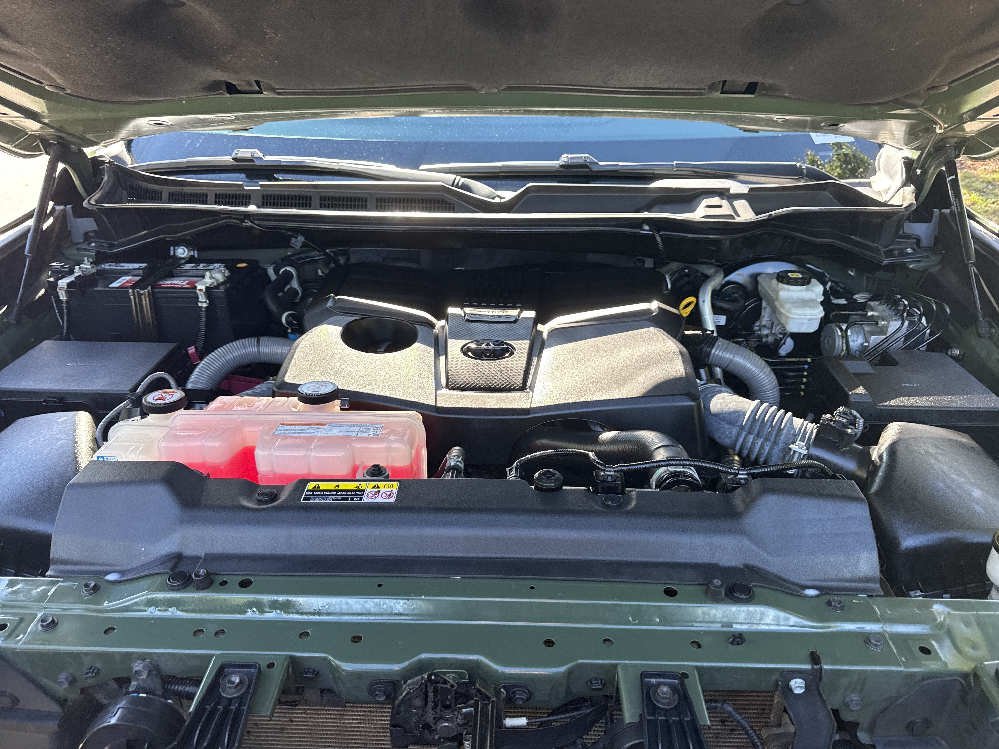 Used 2023 Toyota Tundra SR5 w/ SR5 Premium Package AWD/4WD image 33