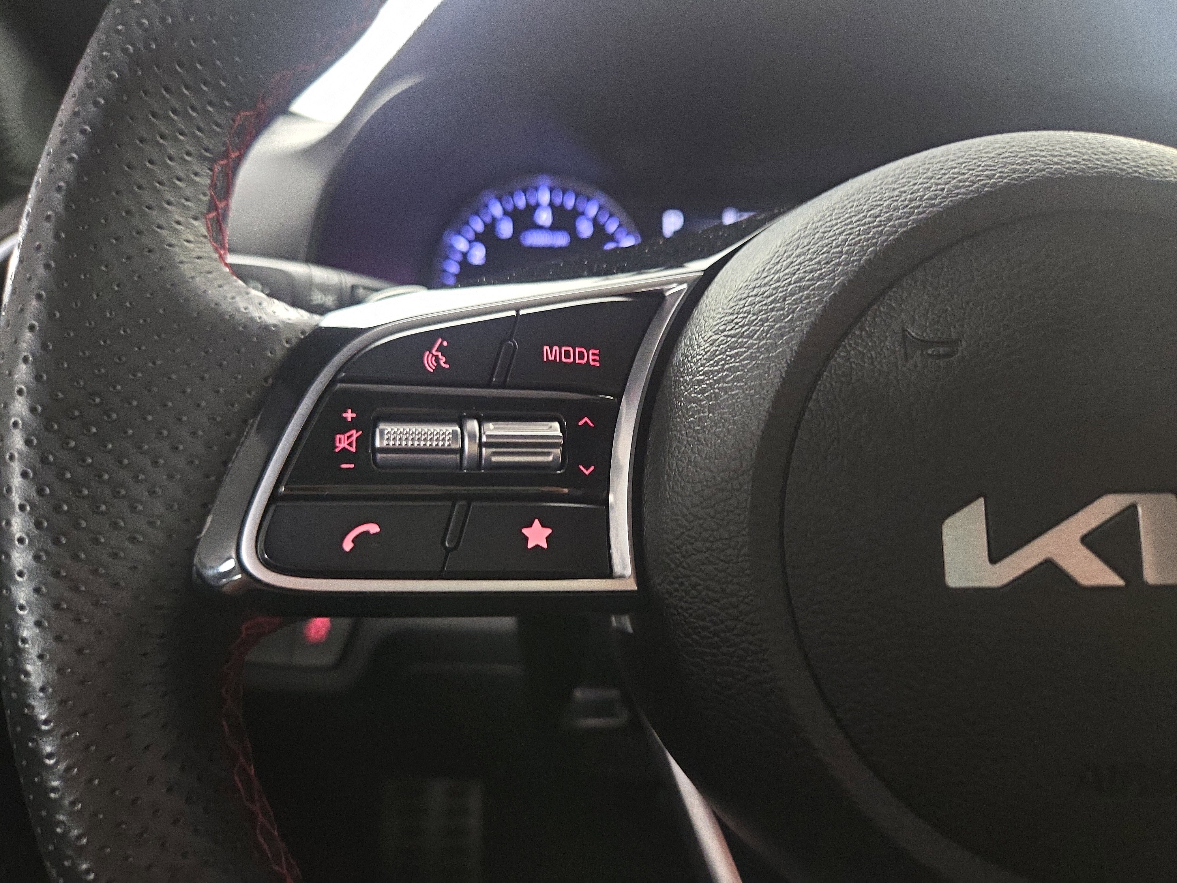 Used 2024 Kia Forte GT image 15