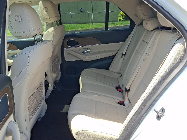 Used 2023 Mercedes-Benz GLE 350 4MATIC image 9