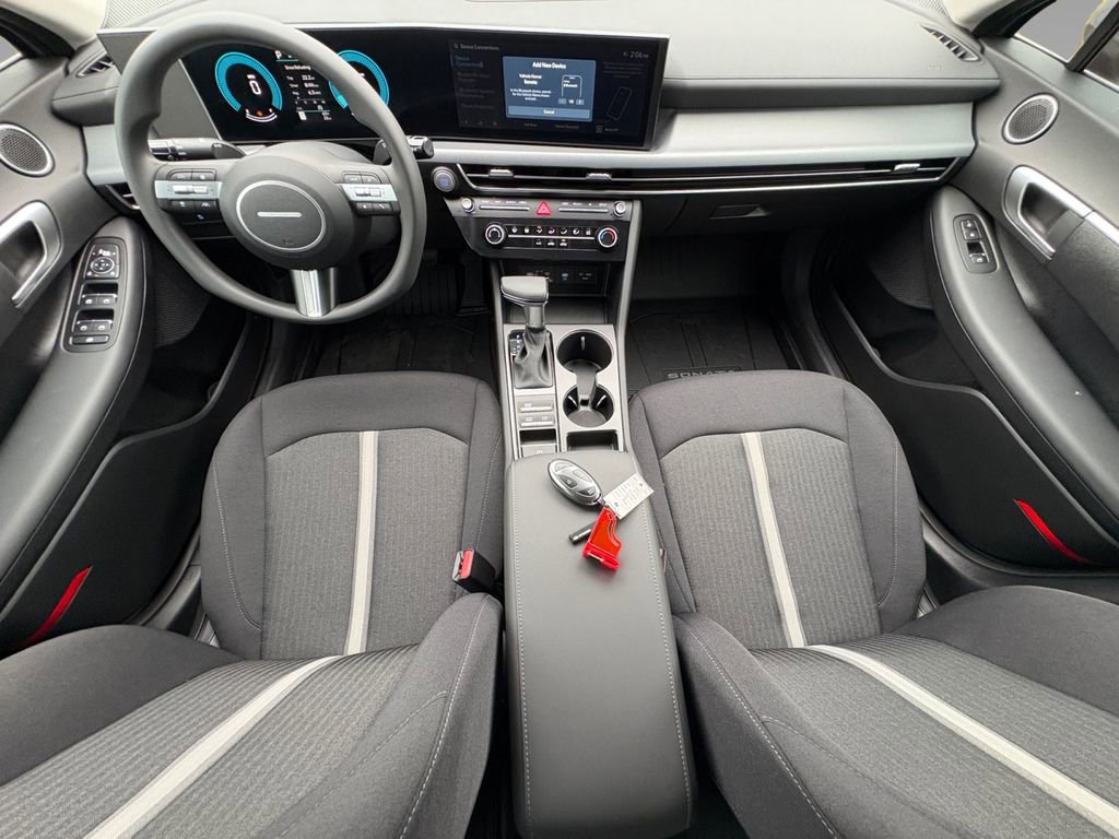 New 2026 Hyundai Sonata SE image 3