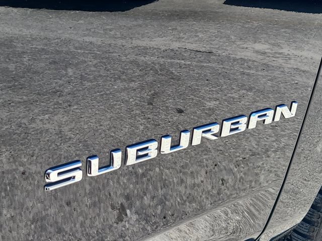 Used 2025 Chevrolet Suburban High Country AWD/4WD image 37