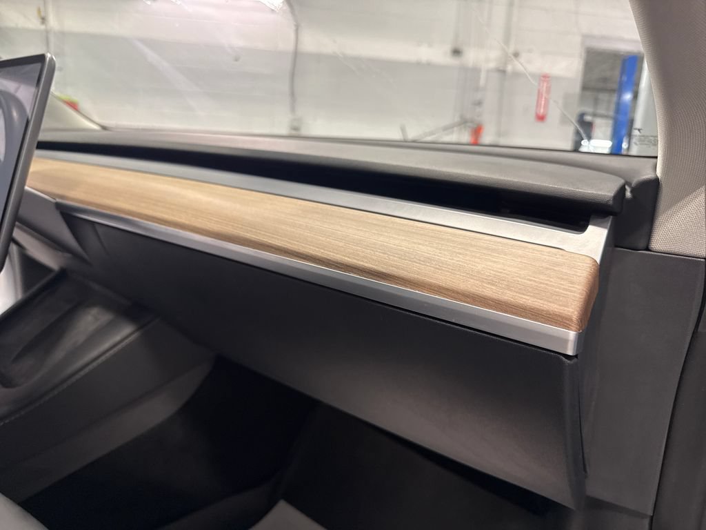 Used 2023 Tesla Model 3 Standard Range RWD image 32