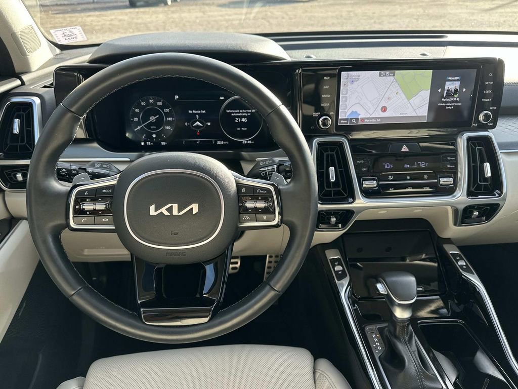 Used 2023 Kia Sorento SX image 24