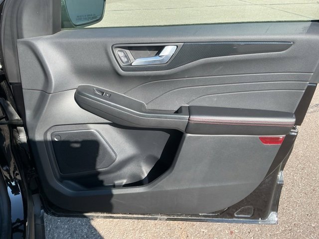 Used 2024 Ford Escape ST-Line w/ Tech Pack #1 image 10