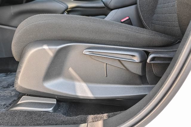 Used 2025 Honda HR-V LX image 26