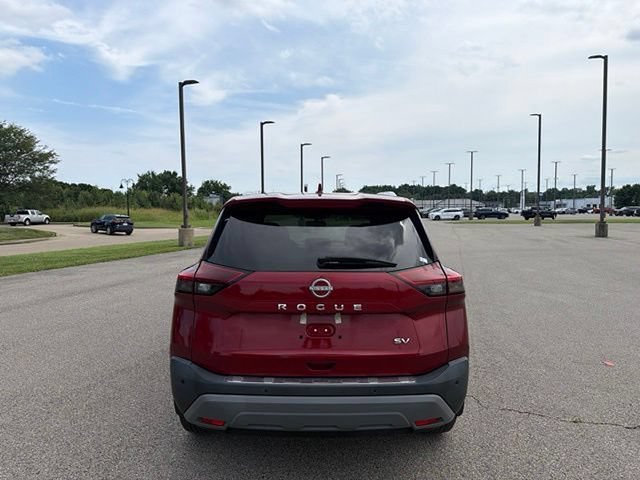 Used 2023 Nissan Rogue SV w/ SV Premium B Package FWD image 16