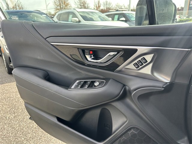 Used 2023 Subaru Outback Limited image 30