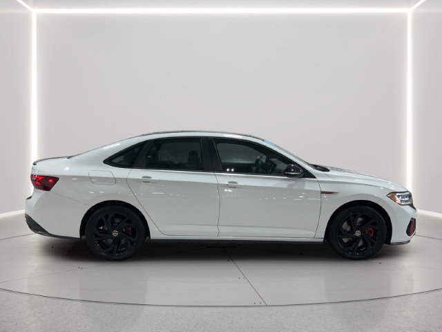 Used 2023 Volkswagen Jetta GLI Autobahn FWD image 7