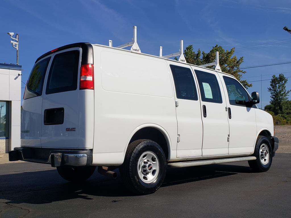 Used 2017 GMC Savana 2500 image 8