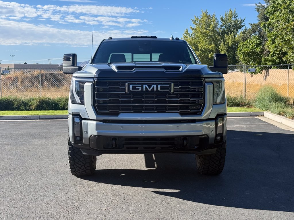 Used 2024 GMC Sierra 2500 AT4 w/ AT4 Premium Plus Package AWD/4WD image 5