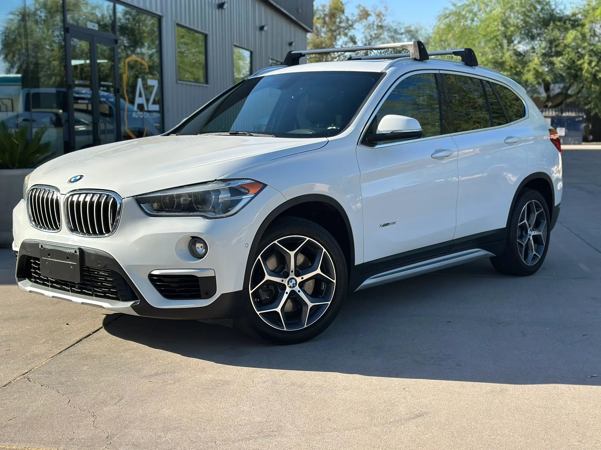 Used 2016 BMW X1 xDrive28i AWD/4WD image 2