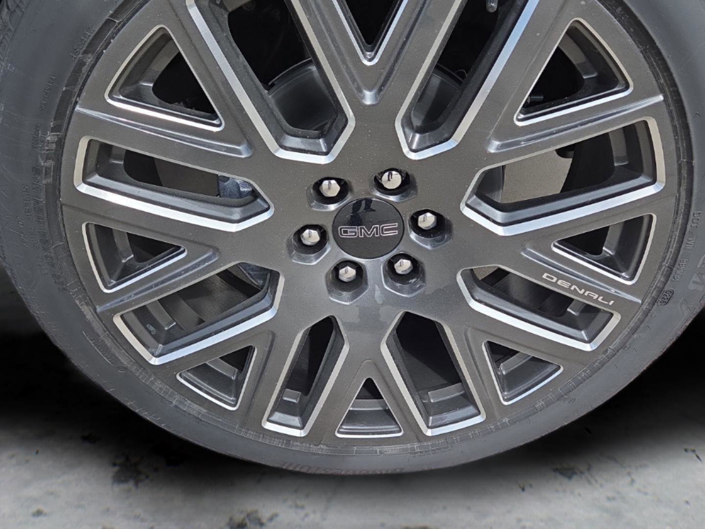 New 2026 GMC Yukon Denali Ultimate image 12