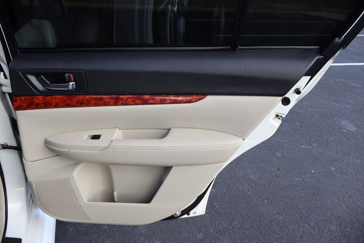 Used 2010 Subaru Legacy 2.5GT Limited image 25