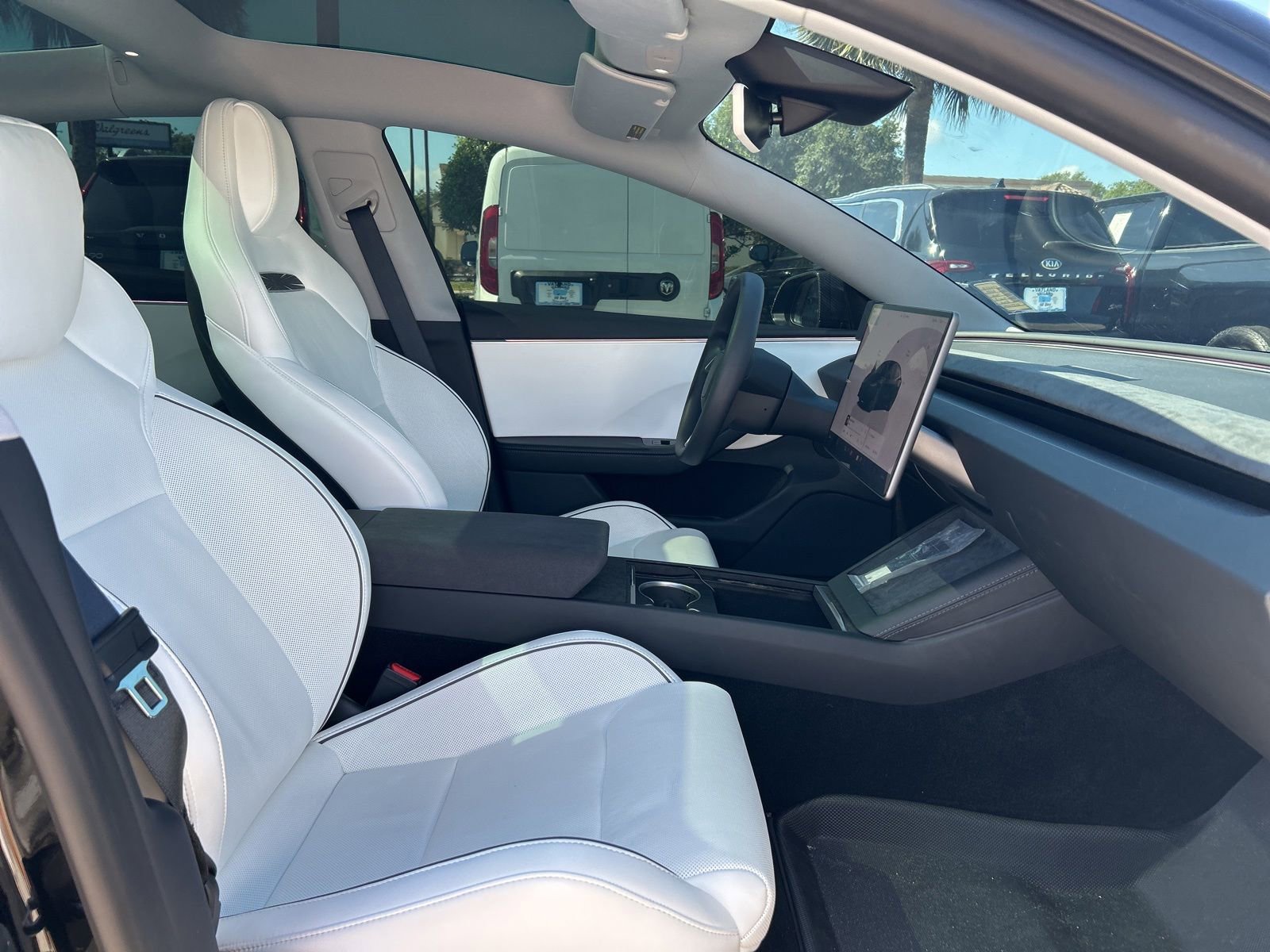 Used 2024 Tesla Model 3 Performance AWD/4WD image 12