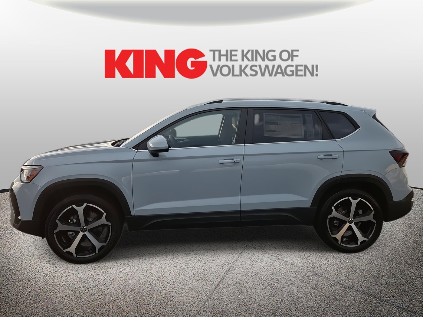 New 2026 Volkswagen Taos SEL image 7