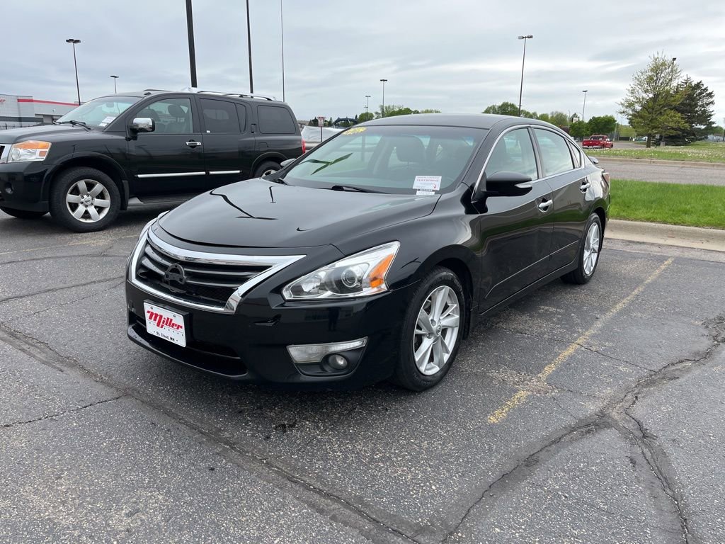Used 2015 Nissan Altima 2.5 SL FWD image 4