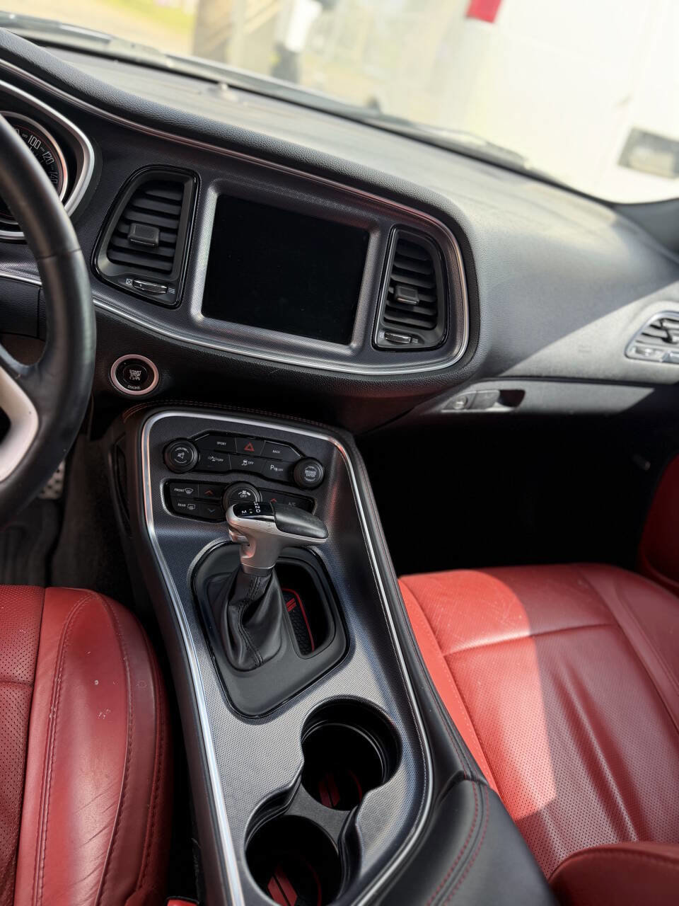 Used 2015 Dodge Challenger SXT Plus w/ Technology Group RWD image 16