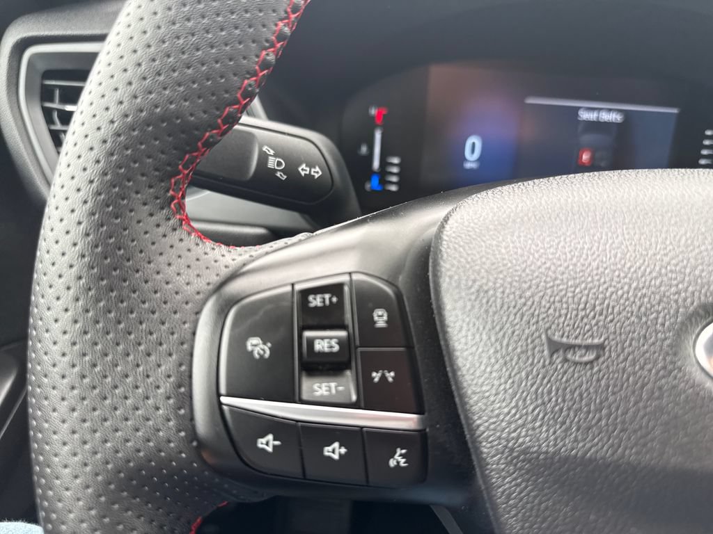 Used 2023 Ford Escape ST-Line w/ Tech Pack #1 AWD/4WD image 24