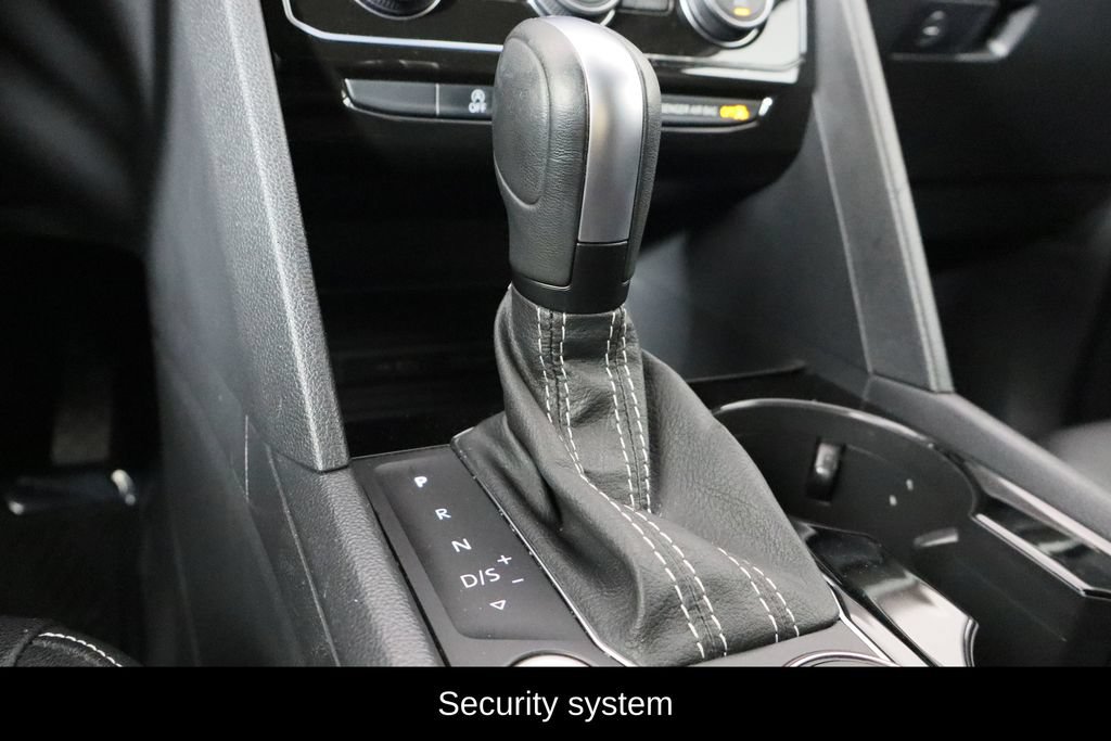 Used 2023 Volkswagen Atlas SE AWD/4WD image 13