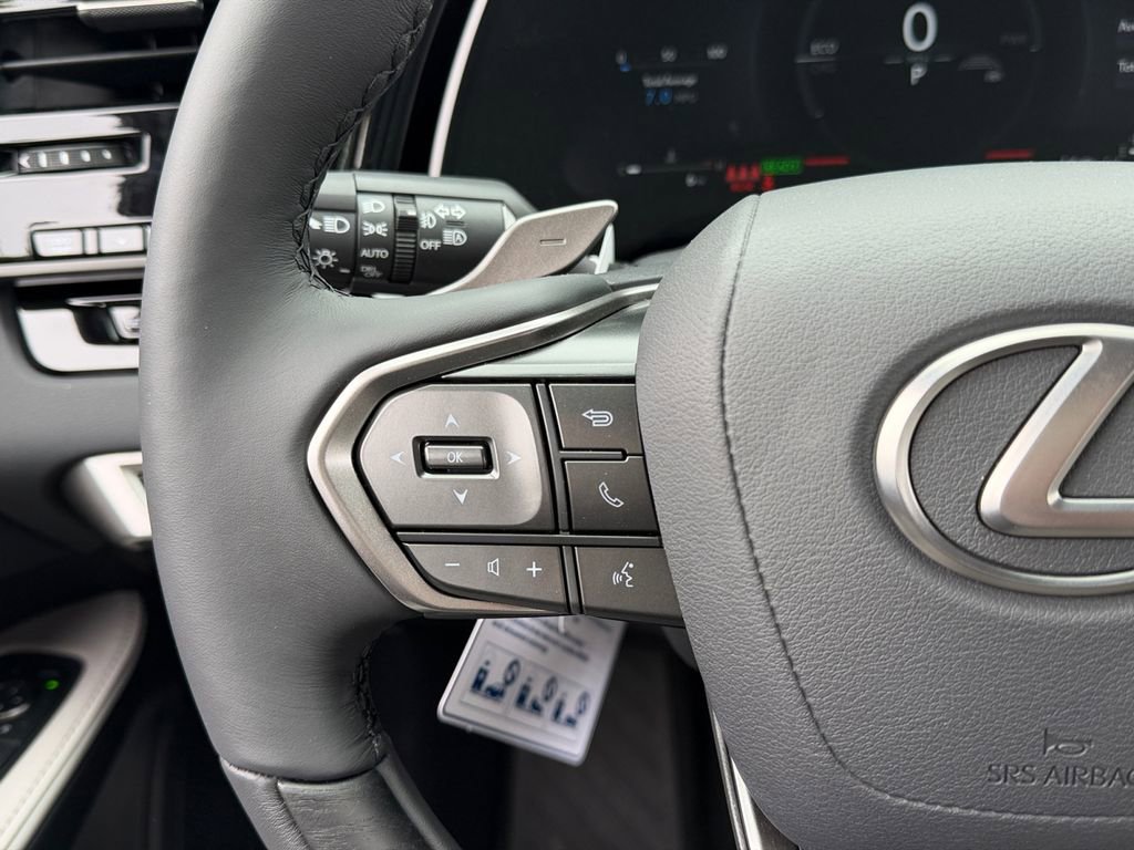 New 2026 Lexus RX 350h AWD/4WD image 16