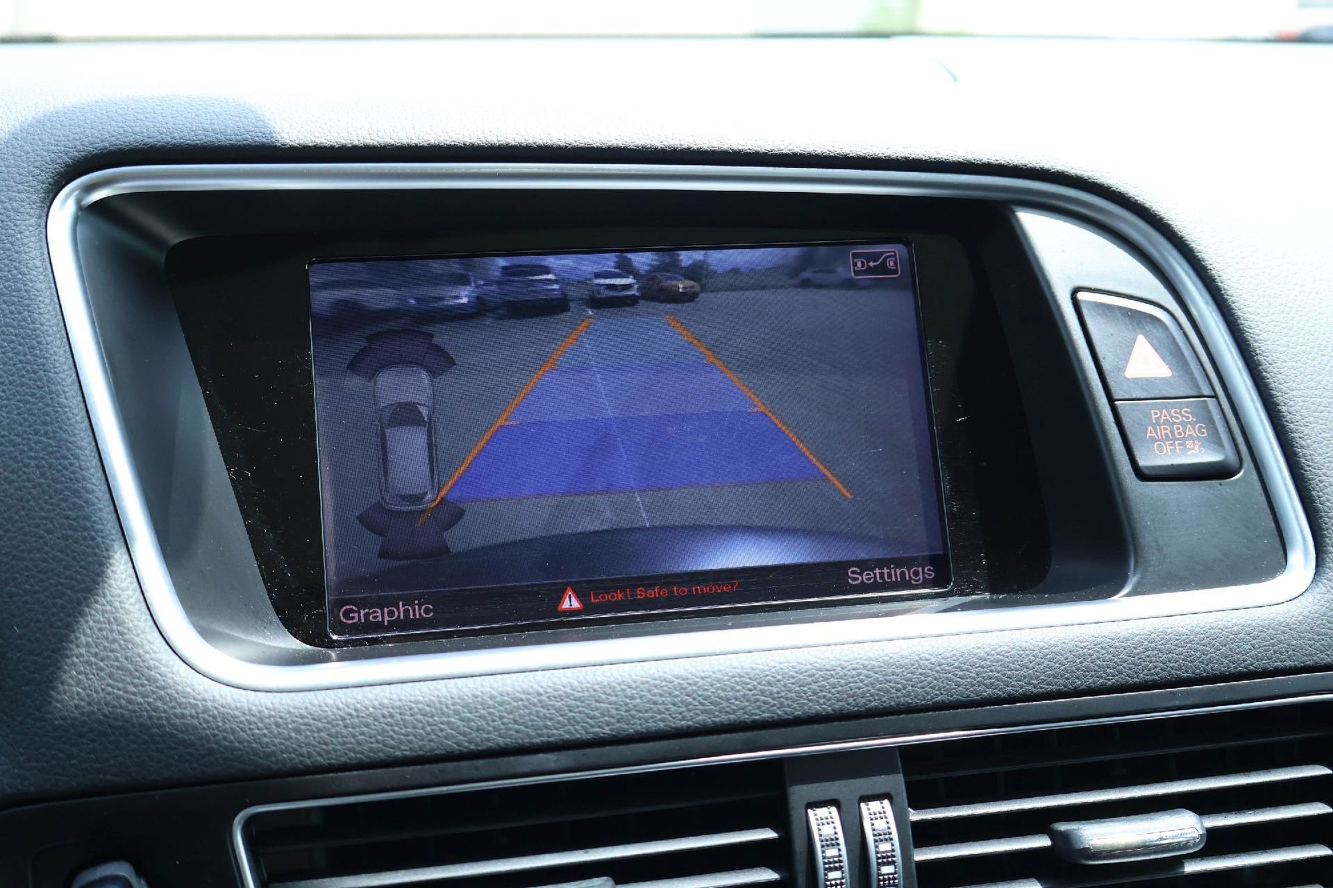 Used 2017 Audi Q5 2.0T Premium Plus w/ Technology Package image 27