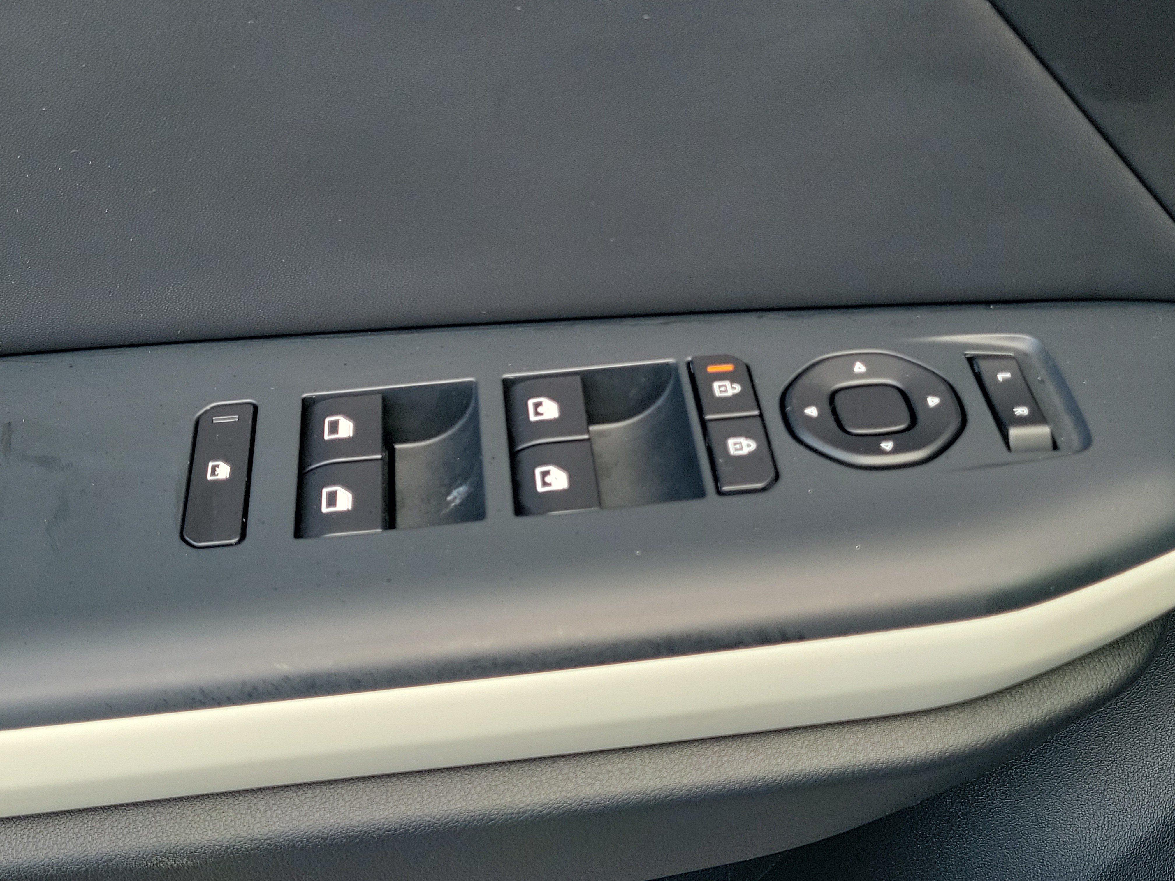Used 2025 Kia K4 GT-Line Turbo FWD image 30