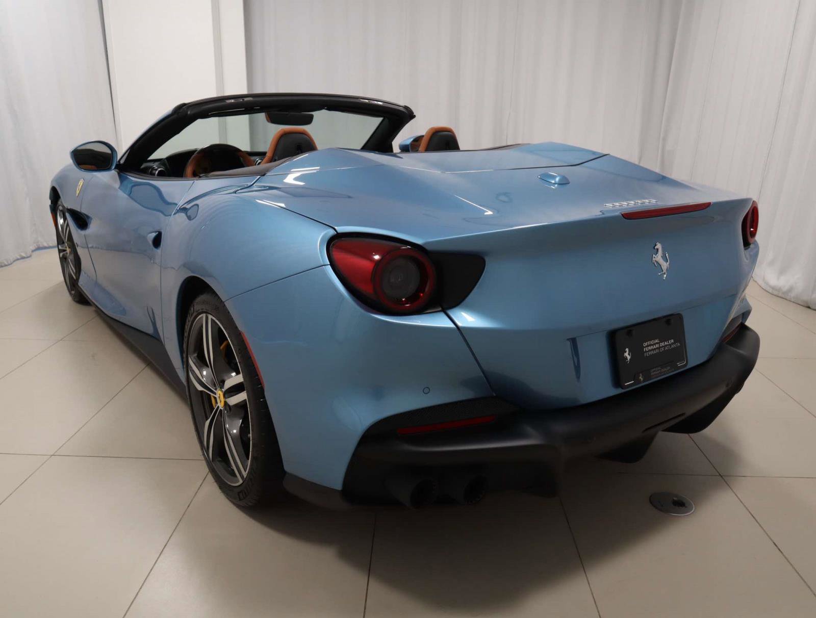 Certified 2022 Ferrari Portofino M image 14