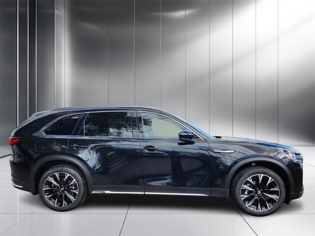New 2025 MAZDA CX-90 Plug-In Hybrid w/ Premium Plus image 3