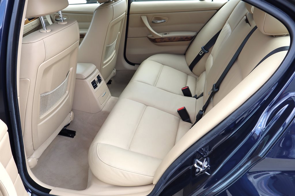 Used 2006 BMW 325xi Sedan AWD/4WD image 19