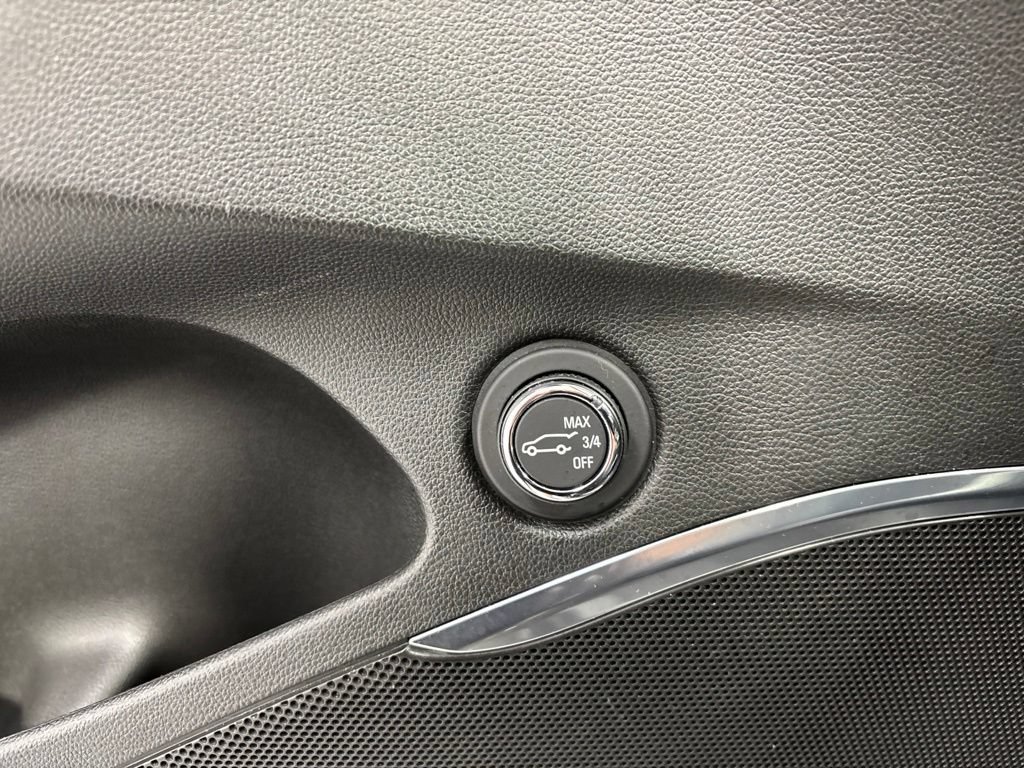 Used 2023 Buick Enclave Essence w/ Experience Buick Package AWD/4WD image 35