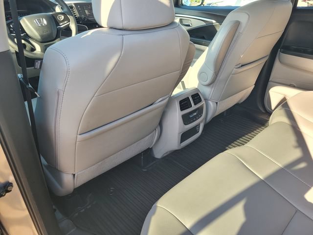 Used 2022 Honda Pilot Special Edition image 14