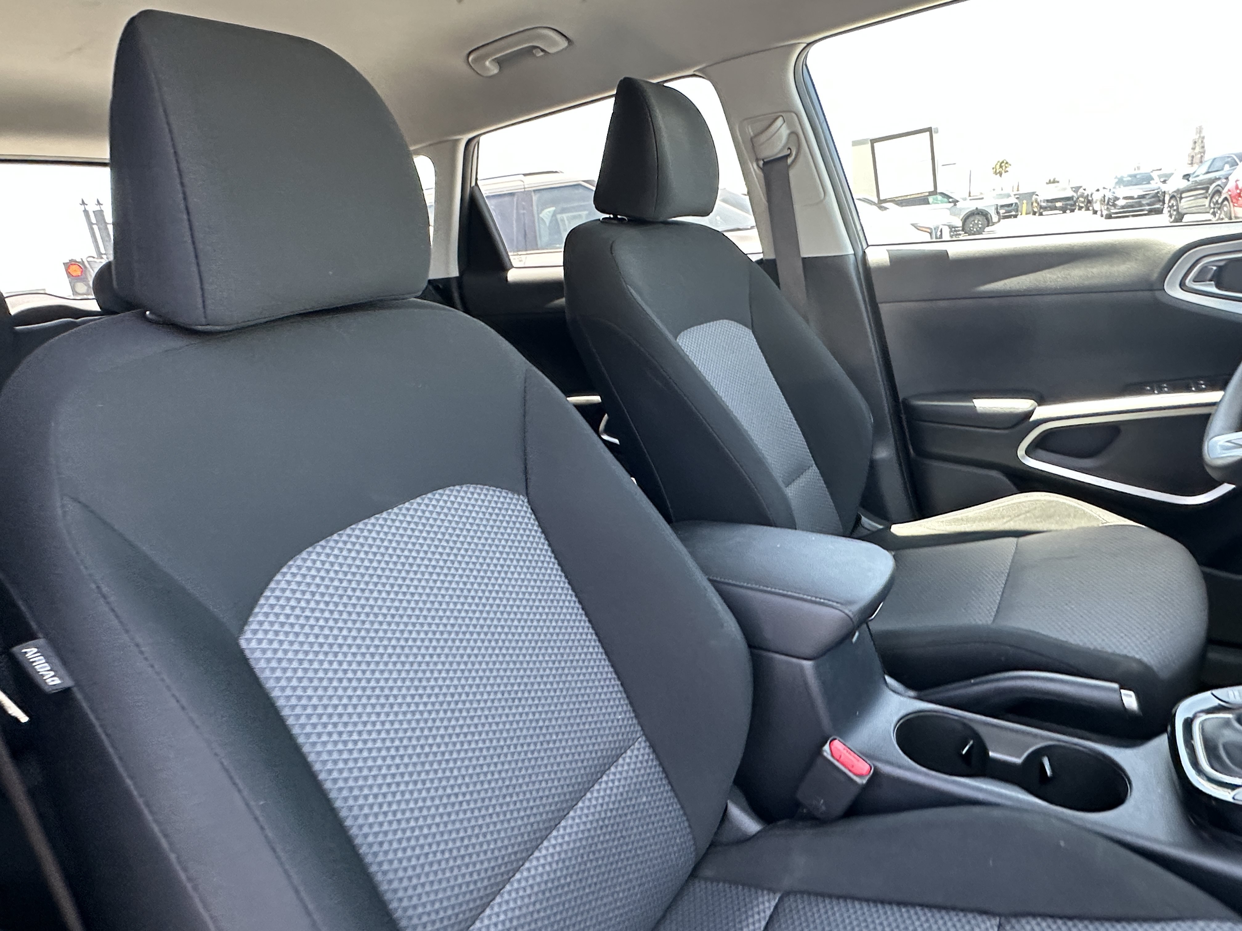 Certified 2023 Kia Soul S FWD image 16