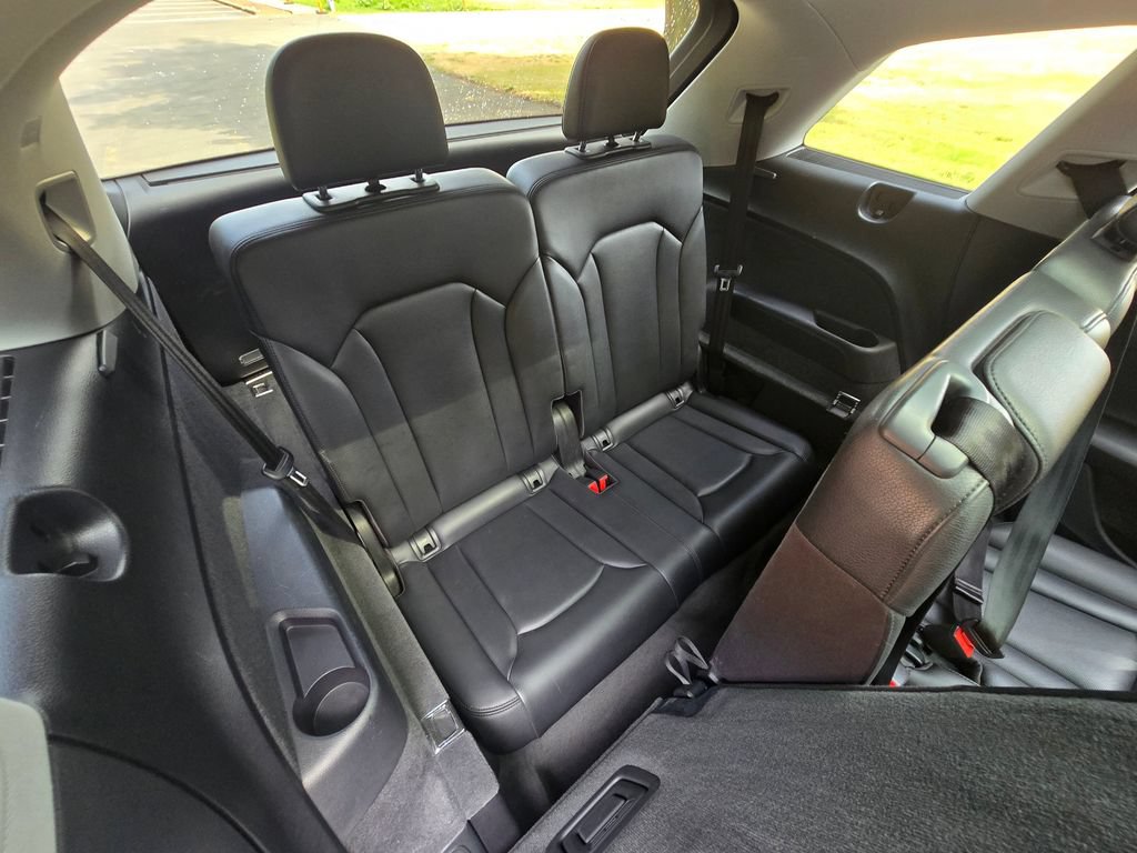 Used 2019 Audi Q7 3.0T Prestige w/ Prestige Package AWD/4WD image 20
